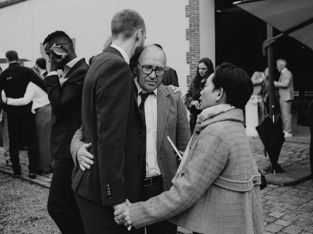 Le mariage de Alexandre et Caroline à Fresneaux-Montchevreuil, Oise 105