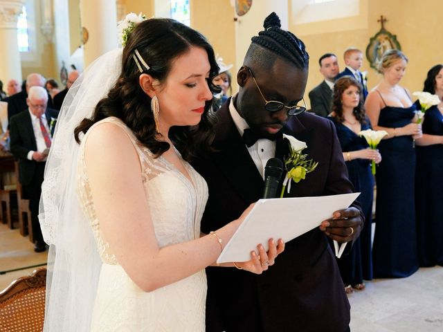 Le mariage de Maria et Djibril à Santeny, Val-de-Marne 23
