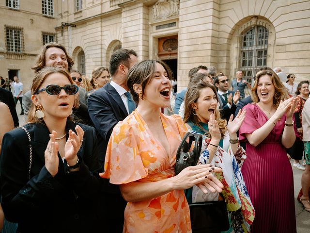 Le mariage de Martin et Pauline à Arles, Bouches-du-Rhône 32
