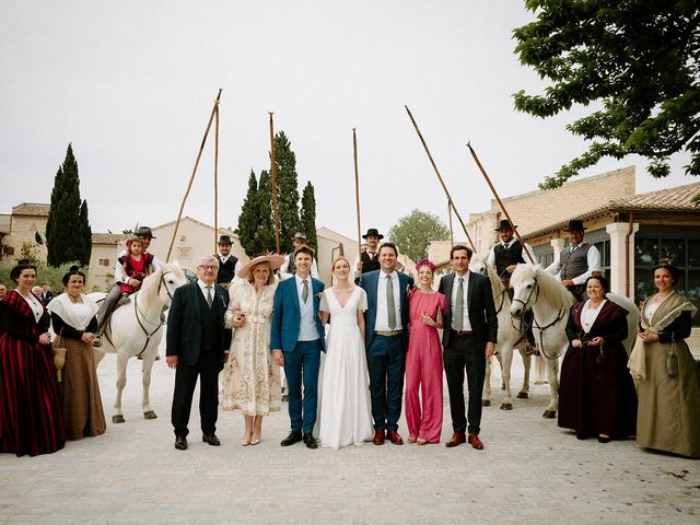 Le mariage de Martin et Pauline à Arles, Bouches-du-Rhône 42