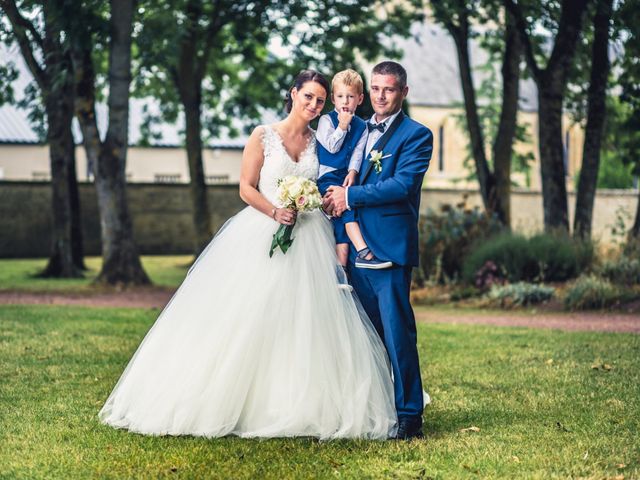 Le mariage de Sylvain  et Pauline à Soliers, Calvados 16