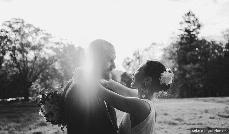 Le mariage de Alexandre et Caroline à Fresneaux-Montchevreuil, Oise