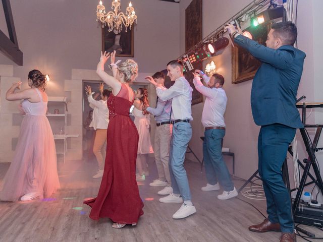 Le mariage de Amandine et Kévin à Hiers-Brouage, Charente Maritime 73