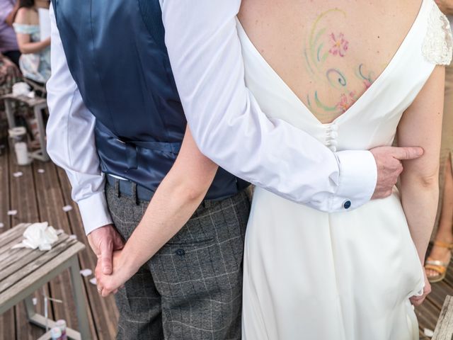 Le mariage de John et Marion à Lamoura, Jura 20