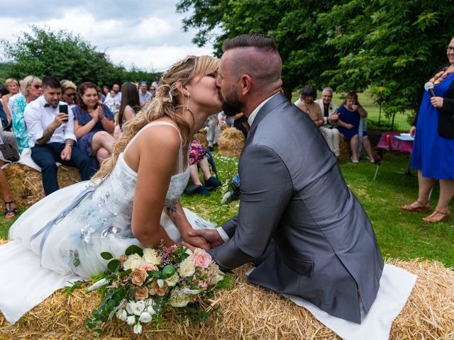 Le mariage de Cyrille et Sandy à Vierzon, Cher 20