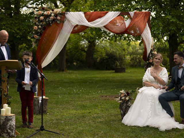 Le mariage de Simon et Oceane à Polliat, Ain 33