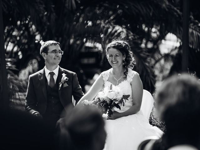 Le mariage de Matthieu et Gwendoline à Plouvien, Finistère 35