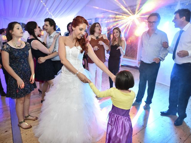 Le mariage de Benoît et Laura à Pont-de-Pany, Côte d&apos;Or 93