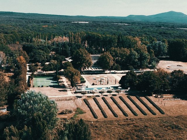 Le mariage de Sébastien et Joséphine à Grignan, Drôme 4