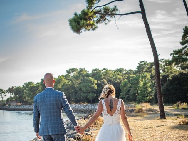 Le mariage de Clémentine et Paul à Le Château-d&apos;Oléron, Charente Maritime 29