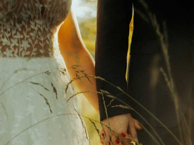 Le mariage de Yann et Louise à Saint-Pierre-Lafeuille, Lot 144