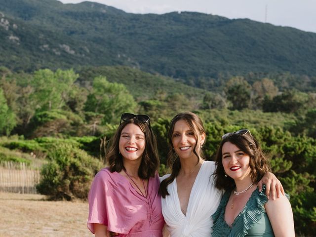 Le mariage de Antoine et Laurenne à Pietrosella, Corse 19