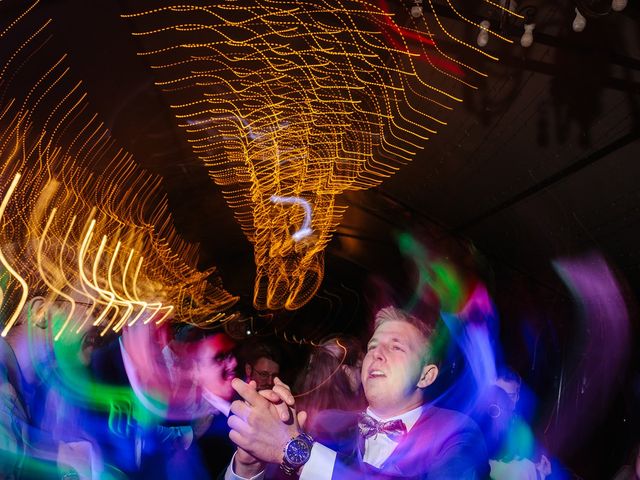 Le mariage de Benoit et Céline à Saint-Hilaire-de-Brens, Isère 40