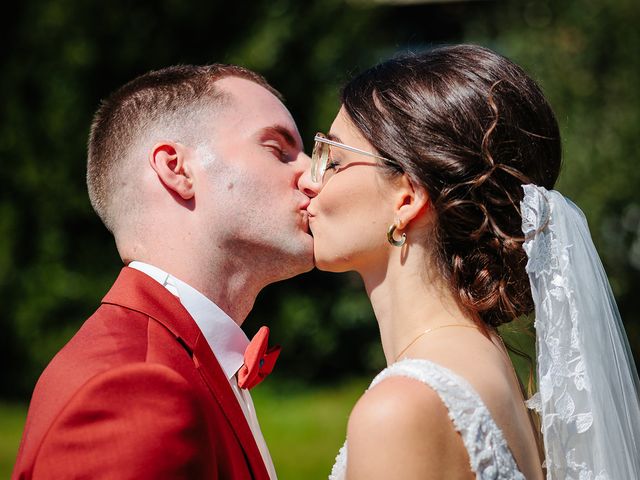 Le mariage de Benoit et Céline à Saint-Hilaire-de-Brens, Isère 75