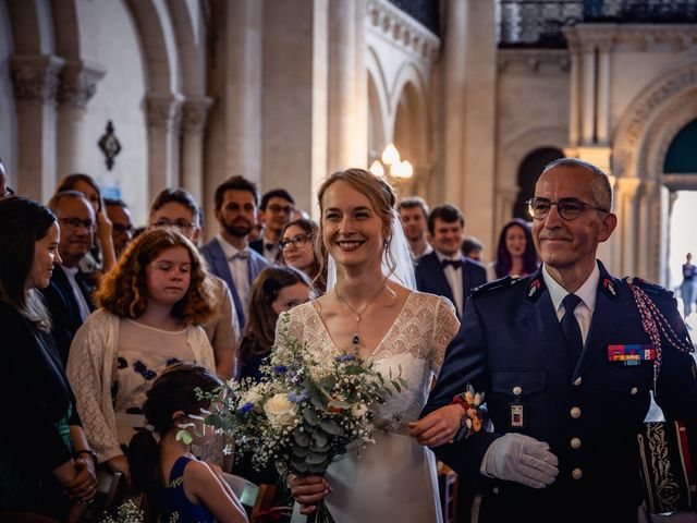 Le mariage de Thomas et Noémie à Cognac, Charente 6