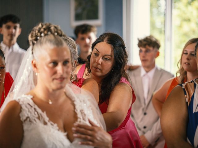 Le mariage de Yoann et Priscilla à Gouarec, Côtes d'Armor 24