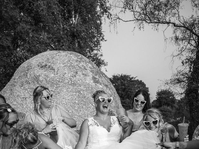 Le mariage de Yoann et Priscilla à Gouarec, Côtes d'Armor 47