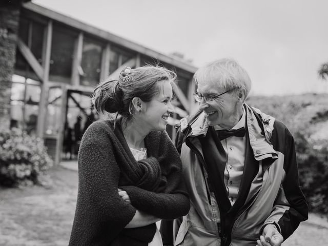 Le mariage de Thibaut et Mona à Réminiac, Morbihan 42