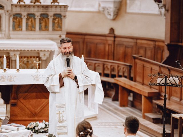 Le mariage de Clément et Marie à Lantignié, Rhône 7