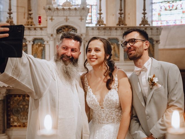 Le mariage de Clément et Marie à Lantignié, Rhône 17