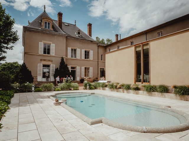 Le mariage de Clément et Marie à Lantignié, Rhône 31