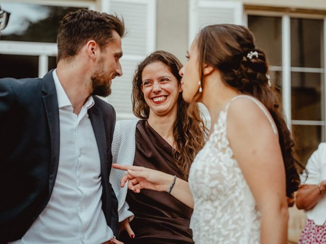 Le mariage de Clément et Marie à Lantignié, Rhône 73