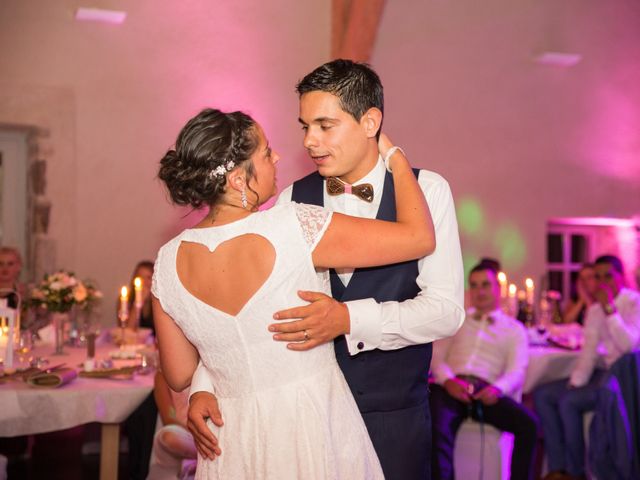 Le mariage de Nicolas et Amandine à Marcoux, Loire 43