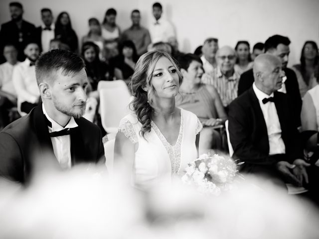 Le mariage de Nicolas et Amandine à Marseille, Bouches-du-Rhône 13