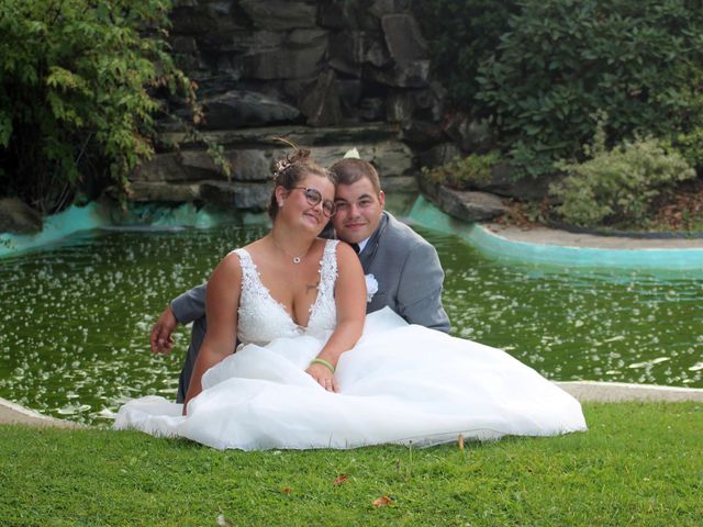 Le mariage de Benjamin et Aurélie à Moult, Calvados 2