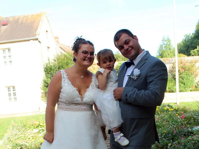 Le mariage de Benjamin et Aurélie à Moult, Calvados 4