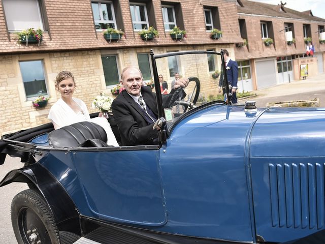 Le mariage de Vincent et Laetitia à Chevigny-Saint-Sauveur, Côte d&apos;Or 36