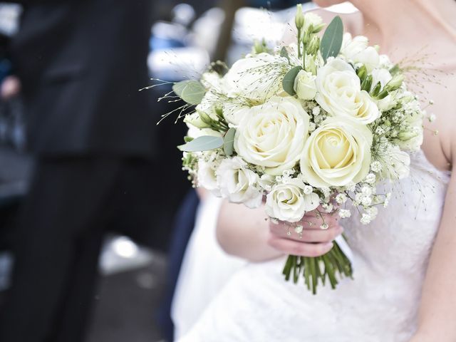 Le mariage de Vincent et Laetitia à Chevigny-Saint-Sauveur, Côte d&apos;Or 38