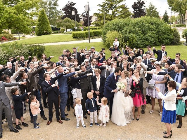 Le mariage de Vincent et Laetitia à Chevigny-Saint-Sauveur, Côte d&apos;Or 51