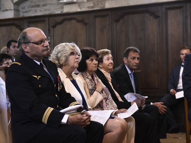 Le mariage de Vincent et Laetitia à Chevigny-Saint-Sauveur, Côte d&apos;Or 65