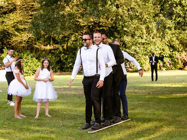 Le mariage de Julien et Noémie à Crévin, Ille et Vilaine 64