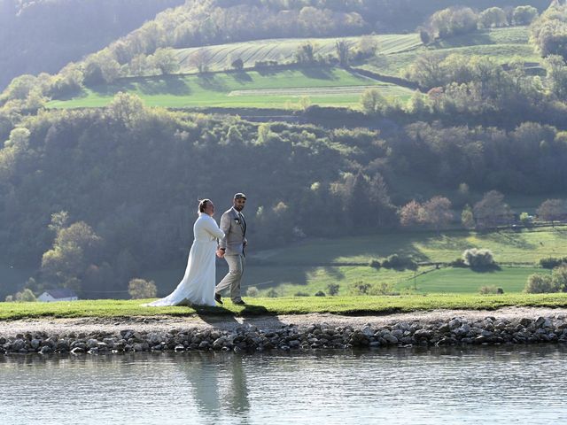 Le mariage de Sofyan et Aurélie à Châbons, Isère 18