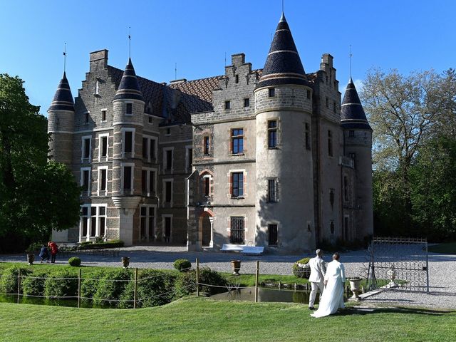 Le mariage de Sofyan et Aurélie à Châbons, Isère 25