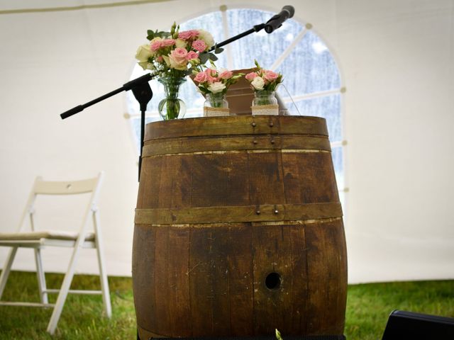 Le mariage de Stéphane et Claudia à Giroussens, Tarn 32