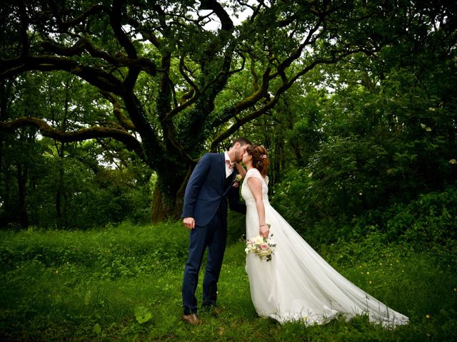 Le mariage de Stéphane et Claudia à Giroussens, Tarn 56