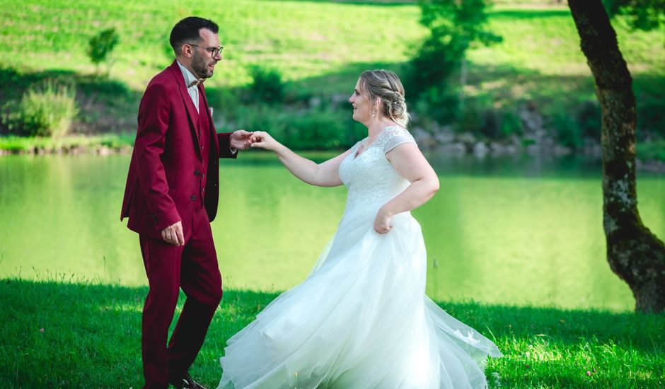 Le mariage de Caroline et Julien à Naucelles, Cantal