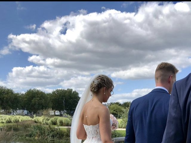 Le mariage de Stéphane  et Céline à Lanester, Morbihan 4