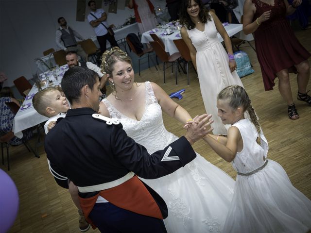 Le mariage de Nicolas et Virginie à Ambronay, Ain 39