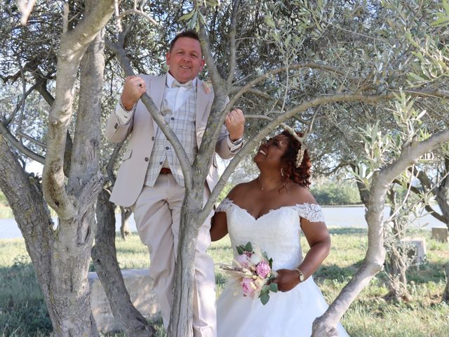Le mariage de Mariella  et Dominique  à Saint-Rémy-de-Provence, Bouches-du-Rhône 16