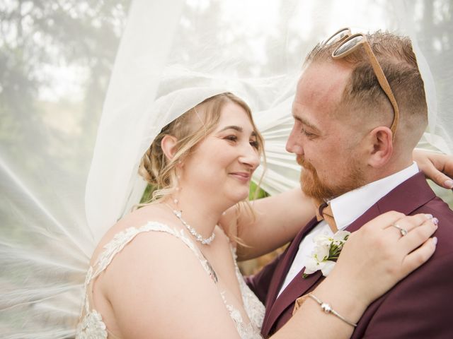 Le mariage de Wilfried et Johanna à Jaillans, Drôme 26