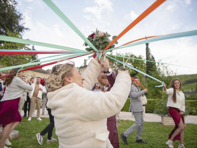 Le mariage de Wilfried et Johanna à Jaillans, Drôme 30