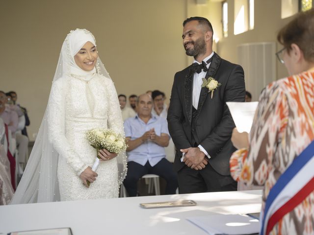 Le mariage de Sheryaar et Meriem à Carrières-sous-Poissy, Yvelines 9