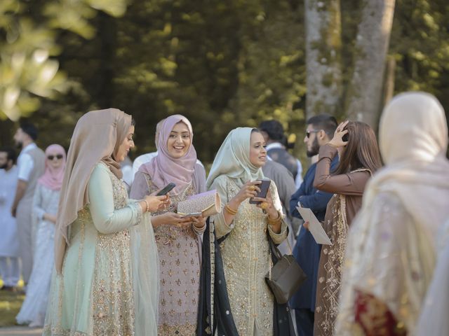 Le mariage de Sheryaar et Meriem à Carrières-sous-Poissy, Yvelines 25