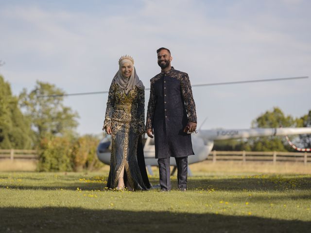 Le mariage de Sheryaar et Meriem à Carrières-sous-Poissy, Yvelines 30