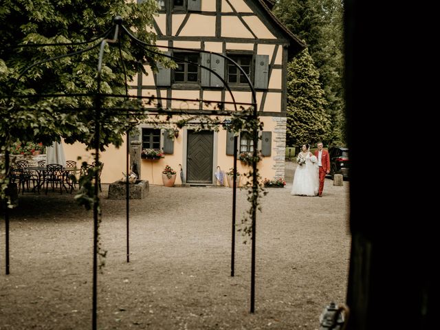 Le mariage de Yoan et Kenza à Ligsdorf, Haut Rhin 27