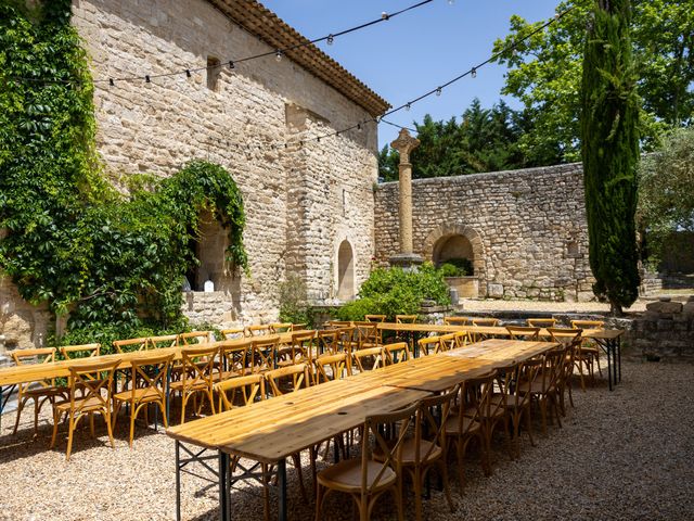 Le mariage de Zdenek et Jenna à Rognes, Bouches-du-Rhône 8